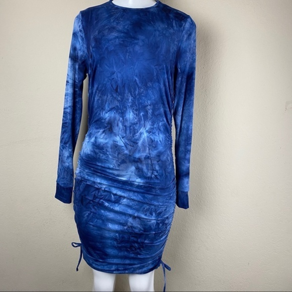 Runched Drawstring Knot Tie Dye - Picture 12 of 14
